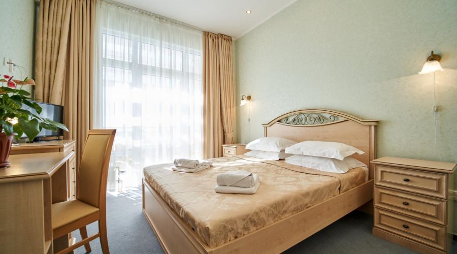 Двухместный двухкомнатный люкс (корпус 1)